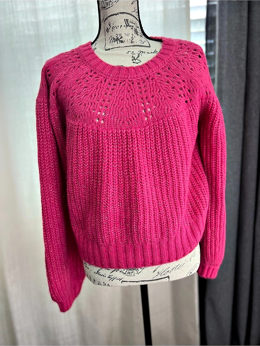 Bobeau Openwork Knit Sweater in Pink Size Medium